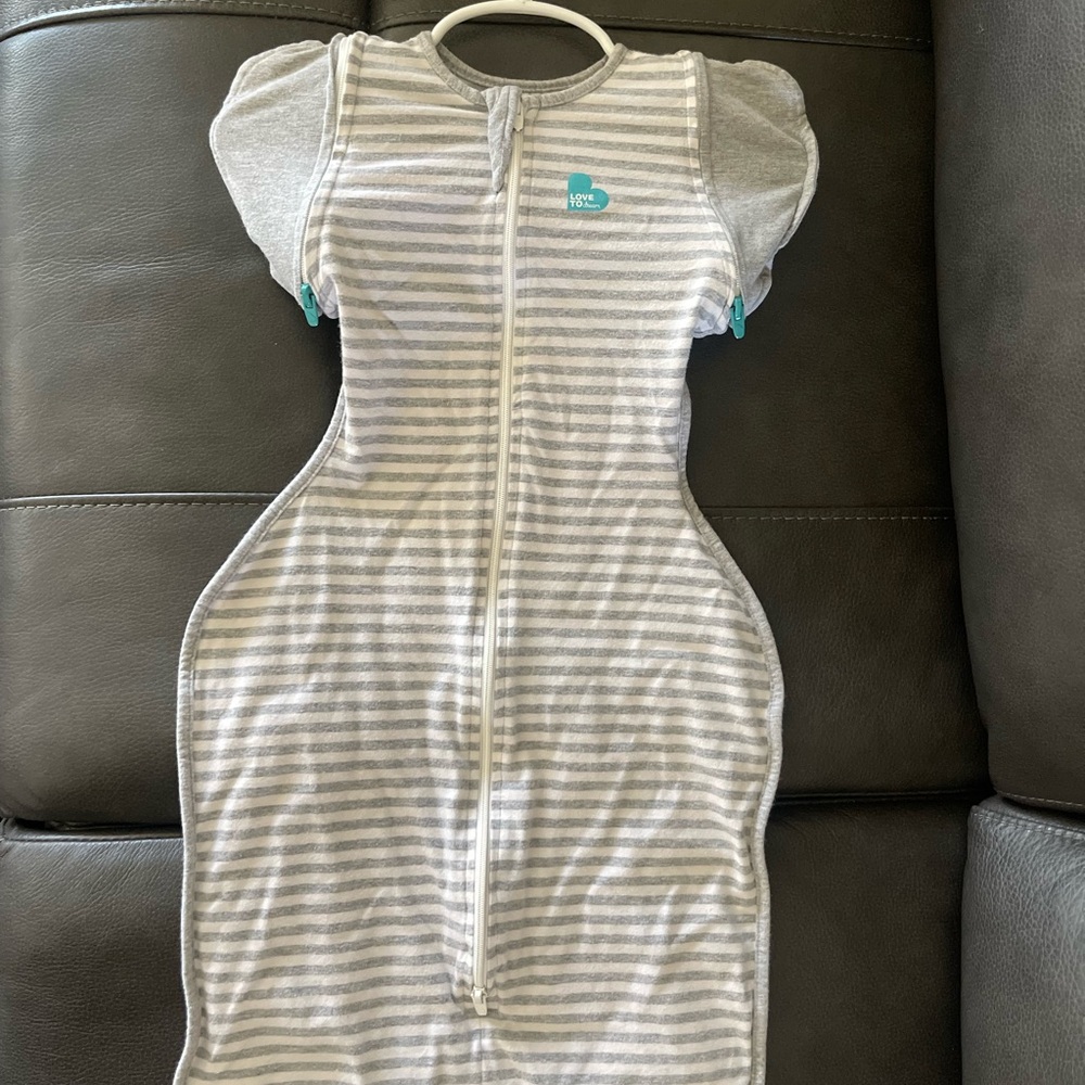 Love to Dream Gray and White Swaddle Up Transition Bag